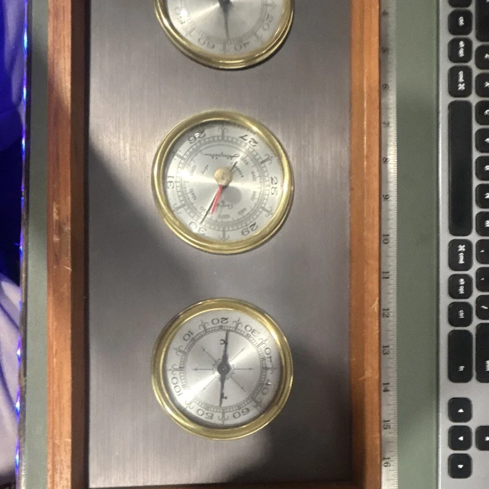 Vintage Venture Productions 3-Gauge Weather Station MCM Wood Barometer Manua
